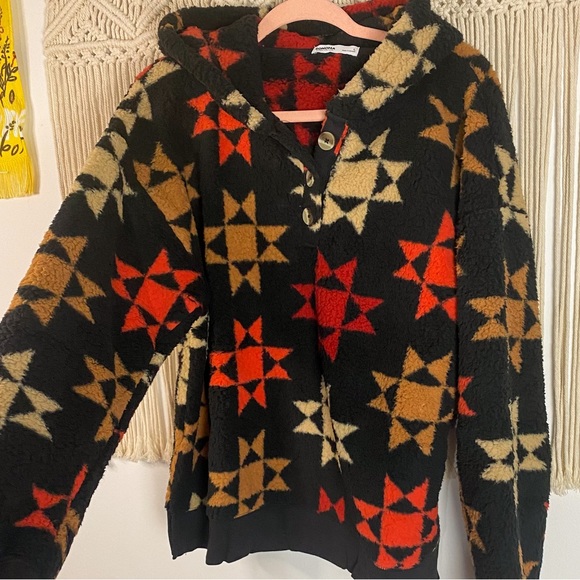 Sonoma NWT Sherpa Henley Button Aztec Faux Fur Boho Hoodie Size Large - Picture 1 of 11